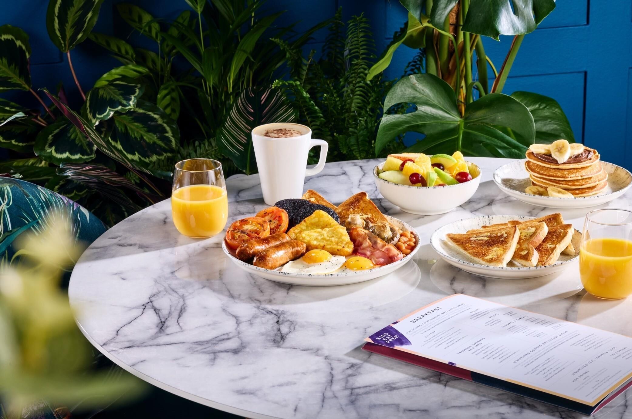 Desayuno buffet (con cargo)