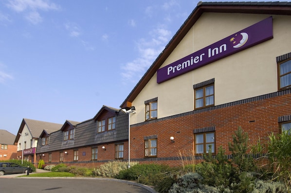 Exterior - Premier Inn Evesham (Evesham)