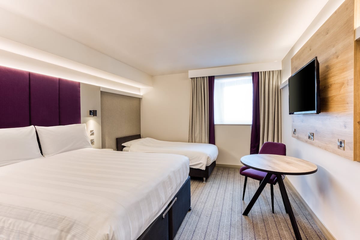Kamar Triple Keluarga