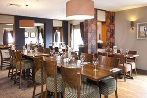 Restaurant - Premier Inn High Wycombe Central (High Wycombe)