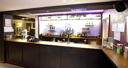 Premier Inn Inverness Centre - River Ness