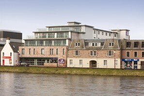 Exterior - Premier Inn Inverness Centre - River Ness (Inverness)