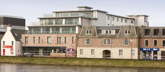 Premier Inn Inverness Centre - River Ness