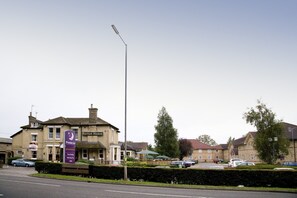 Exterior - Premier Inn Boston (Boston)