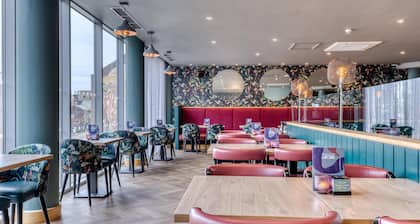 Premier Inn Sheffield City Centre Angel St