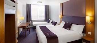 Premier Inn Rotherham East - M18/M1