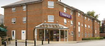 Premier Inn Leeds East