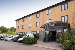 Exterior - Premier Inn Sheffield Meadowhall (Sheffield)