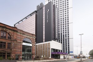 Exterior - Premier Inn Leeds City Centre - Leeds Arena (Leeds)
