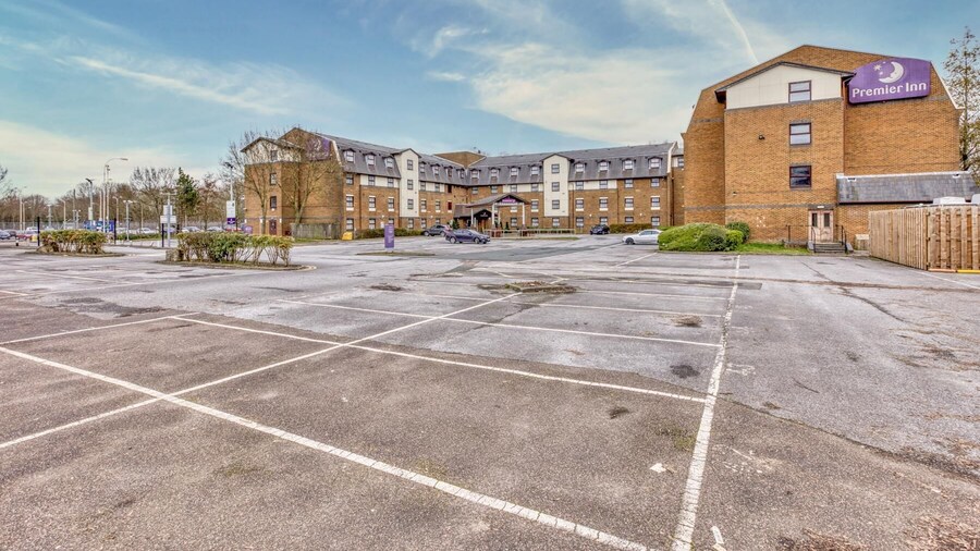 Premier Inn London Gatwick Airport A23