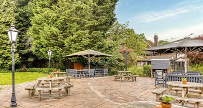 Premier Inn London Gatwick South