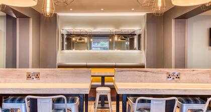 Premier Inn London Gatwick South