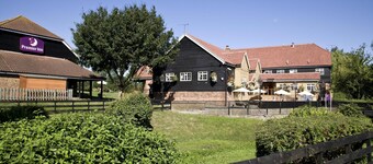 Premier Inn Basildon - East Mayne
