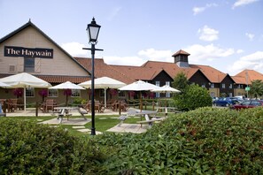 Exterior - Premier Inn Basildon South (Stanford-le-Hope)
