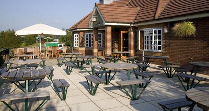 Premier Inn Colchester - A12
