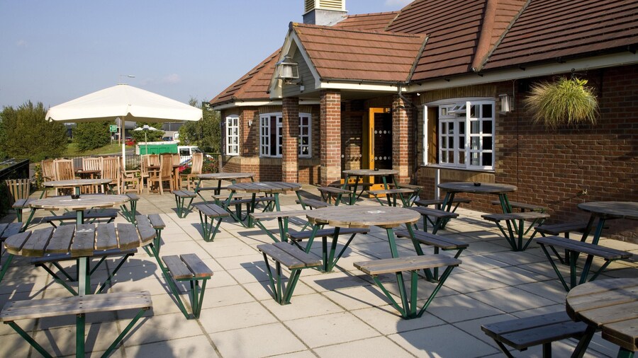 Premier Inn Colchester - A12