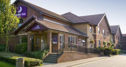Premier Inn Colchester - A12