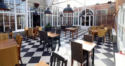 Premier Inn London Croydon South - A212