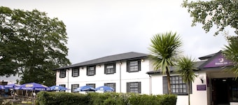 Premier Inn Cobham