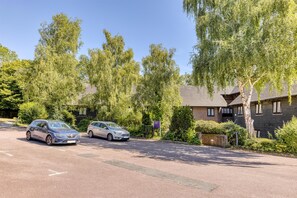 Exterior - Premier Inn Tonbridge (Tonbridge)