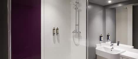 Quarto casal superior | Banheiro