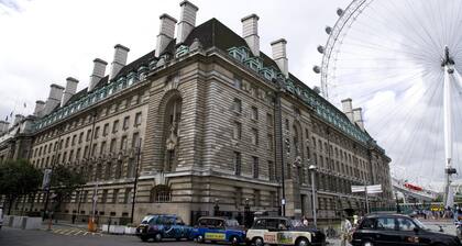 Premier Inn London County Hall