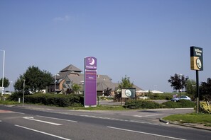 Exterior - Premier Inn London Rainham (Rainham)