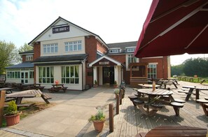 Exterior - Premier Inn Basildon - Festival Park (Basildon)