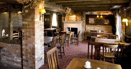 Premier Inn Waltham Abbey