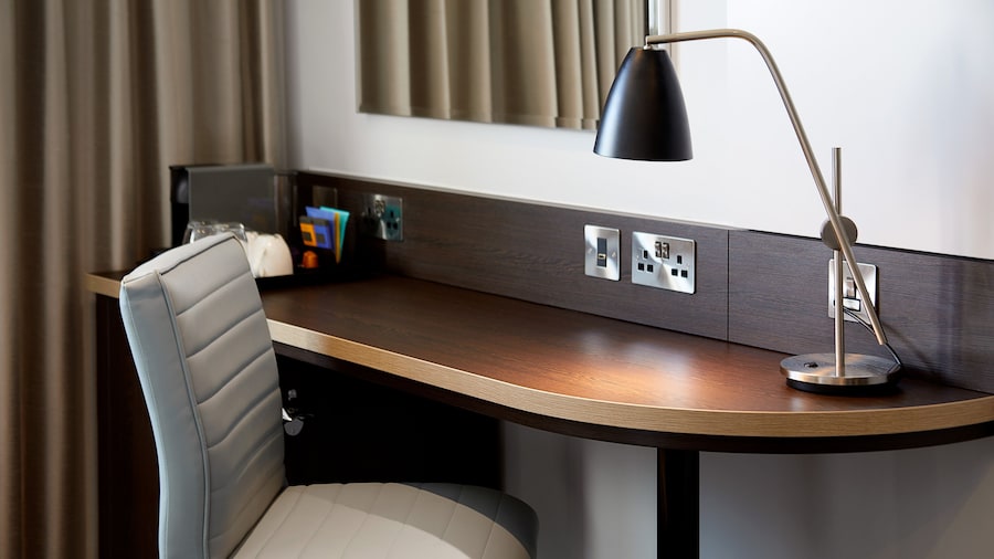 Premier Inn London Southwark Bankside