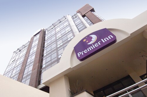 Premier Inn Sunbury - Kempton Park