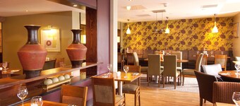 Premier Inn Sunbury - Kempton Park