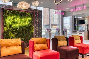 Restaurant - Premier Inn London Stratford (London)