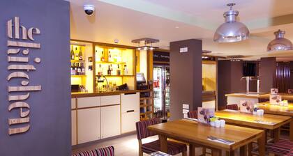 Premier Inn London Leicester Square