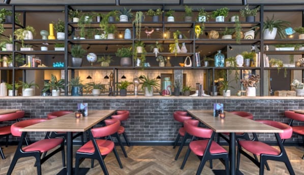 International cuisine - Premier Inn London Southwark Tate Modern (London)