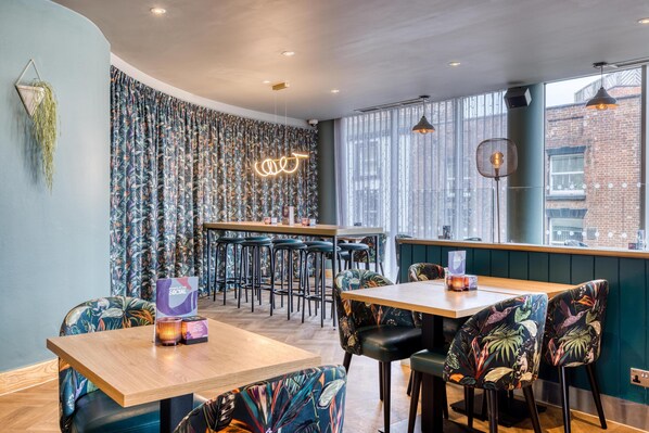 International cuisine - Premier Inn London Southwark Tate Modern (London)