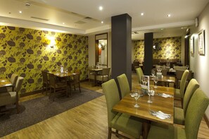 International cuisine - Premier Inn London Waterloo - York Road (London)