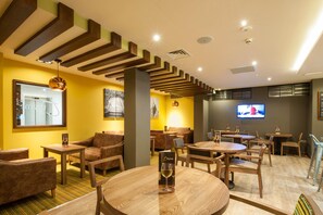 Restaurant - Premier Inn London Holborn (London)