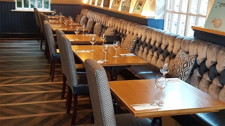 Restaurante. Premier Inn Wirral - Greasby