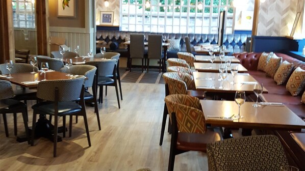 Restaurant - Premier Inn Wirral - Greasby (Wirral)
