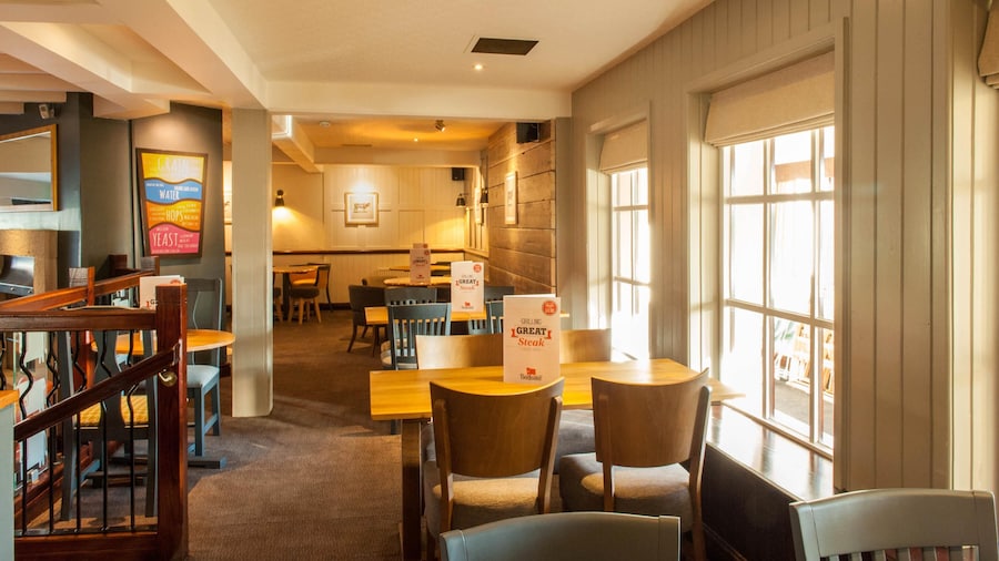 Premier Inn Liverpool North