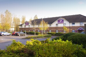 Exterior - Premier Inn Liverpool - Tarbock (Liverpool)