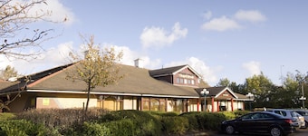 Premier Inn Liverpool - Tarbock