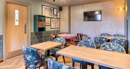Premier Inn Liverpool - Tarbock