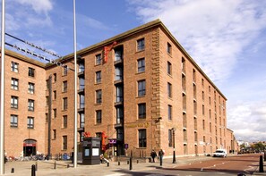 Exterior - Premier Inn Liverpool City - Albert Dock (Liverpool)