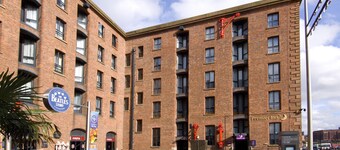 Premier Inn Liverpool City - Albert Dock