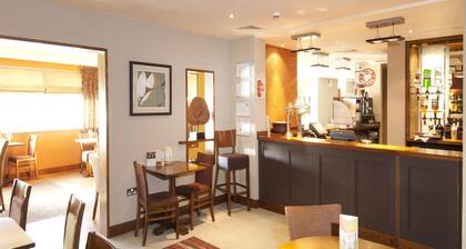 Premier Inn Liverpool John Lennon Airport