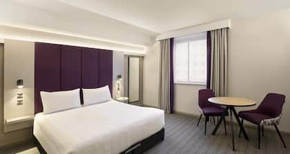 Premier Inn Watford - Croxley Green