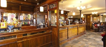 Premier Inn Bolton West
