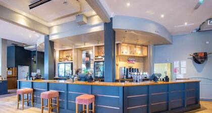 Premier Inn Manchester Salford Quays